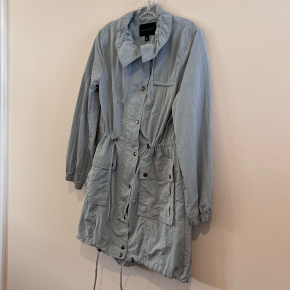 Banana Republic Women's SZ S Trench Coat Jacket Adjustable Waist Light Green - Picture 7 of 14